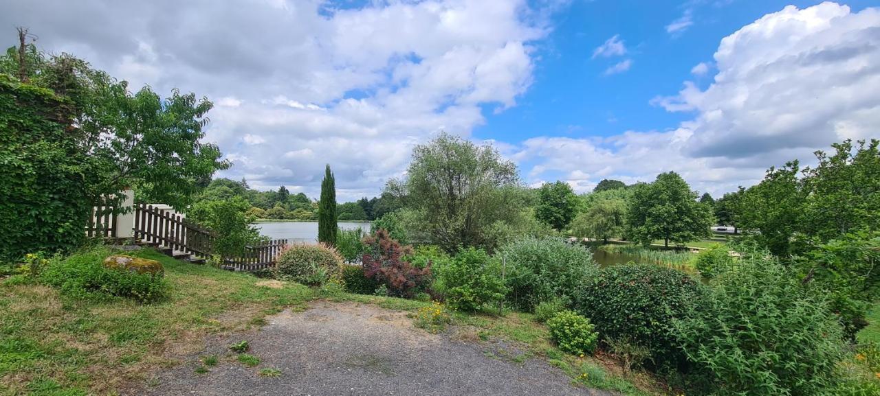 Bienvenue Aux Lavandieres. Montrollet Bagian luar foto